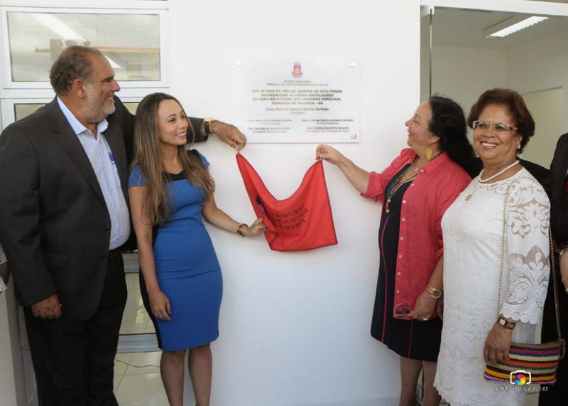 Valença ganha novo Juizado Especial e concede título de cidadã à presidente do TJBA  