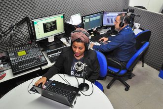 Ouça a Rádio Web TJBA pelo Aplicativo RadiosNet  