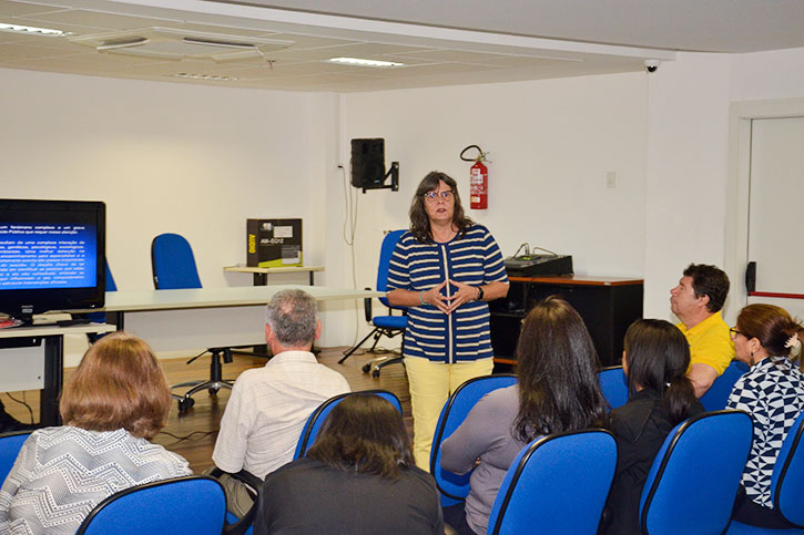 Fórum do Imbuí recebe palestras da campanha Setembro Amarelo  
