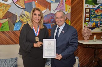Presidente do TJBA presta homenagem ao TRT5  