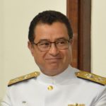 Desembargador Baltazar Miranda Saraiva recebe a Ordem do Mérito da Defesa e compartilha com todos os integrantes do PJBA  