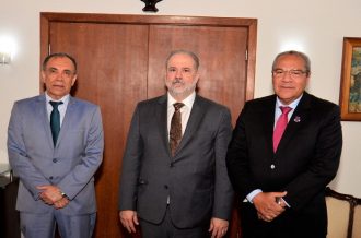 Procurador-Geral da República visita o TJBA  