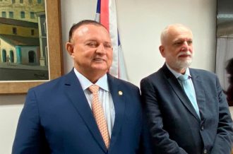 PRESIDENTE DA ASSEMBLEIA LEGISLATIVA FAZ VISITA DE CORTESIA AO JUDICIÁRIO BAIANO  