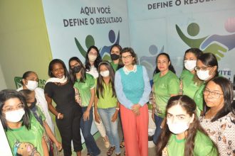 Cejusc de Simões Filho realiza terceiro Mutirão do Projeto Pai Presente  