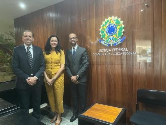 PJBA MARCA PRESENÇA NA SOLENIDADE DE CONCLUSÃO DA “ESPECIALIZAÇÃO EM JURISDIÇÃO INOVADORA: PARA ALÉM DE 2030”; UMA JUÍZA BAIANA ESTÁ ENTRE OS FORMANDOS  