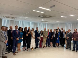 PRESIDENTE DO PJBA PARTICIPA DE REUNIÃO DE TRATATIVAS PARA A CONSTRUÇÃO DE NOVO FÓRUM EM LAURO DE FREITAS  