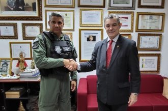Presidente da Comissão de Segurança do PJBA recebe visita de integrantes do Graer para fins de alinhamento e apresentação dos potenciais da unidade aérea  