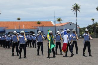 PJBA MARCA PRESENÇA EM SOLENIDADE MILITAR COMEMORATIVA AO DIA DO AVIADOR E DA FORÇA AÉREA BRASILEIRA  