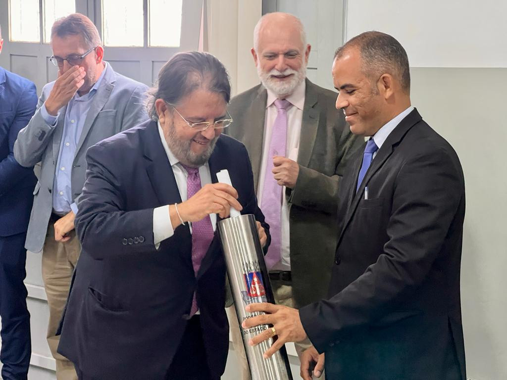 Presidente do PJBA lança pedra fundamental para a construção de nova sede do Fórum da Comarca de Cruz das Almas