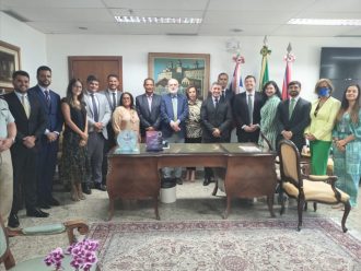 SANTO ANTÔNIO DE JESUS: PRESIDENTE DO PJBA REÚNE-SE COM AUTORIDADES DA COMARCA PARA DEBATER NECESSIDADES E ESTRATÉGIAS  