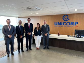 Universidade Corporativa do TJBA realiza reunião com Instituto de Arbitragem da Bahia  