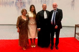 PRESIDENTE DO TJBA, DESEMBARGADOR NILSON CASTELO BRANCO, PARTICIPA DE SOLENIDADE DE POSSE DOS MINISTROS DO STJ MESSOD AZULAY NETO E PAULO SÉRGIO DOMINGUES  
