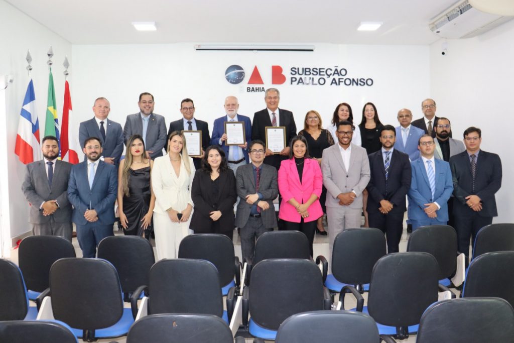 Presidente do TJBA instala 1ª Vara da Fazenda Pública e inaugura Sala Passiva na Comarca de Paulo Afonso  