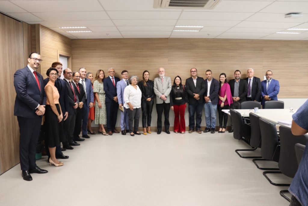 Presidente do TJBA se reúne com Prefeita de Lauro de Freitas, Moema Gramacho, para discutir construção de novo Fórum  