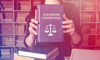 TJBA realiza atendimento psicossocial para cerca de mais de 1.800 supostos agressores de violência doméstica contra a mulher, na Comarca de Feira de Santana-BA  