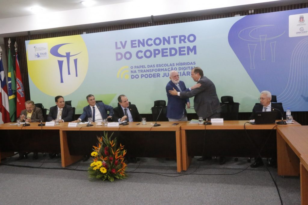Leitura da Carta de Salvador e assinatura de Acordo de Cooperação marcam o encerramento do Copedem no TJBA  