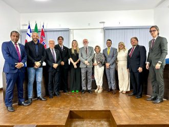 TAJUÍPE: PRESIDENTE DO TJBA REINAUGURA FÓRUM E INSTALA SALA PASSIVA E SALA DE DEPOIMENTO ESPECIAL  