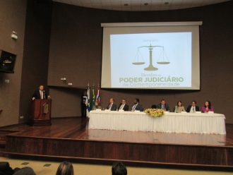 Desembargador Mário Albiani Júnior participa de Seminário com palestra magna do Ministro do STF Luis Roberto Barroso  