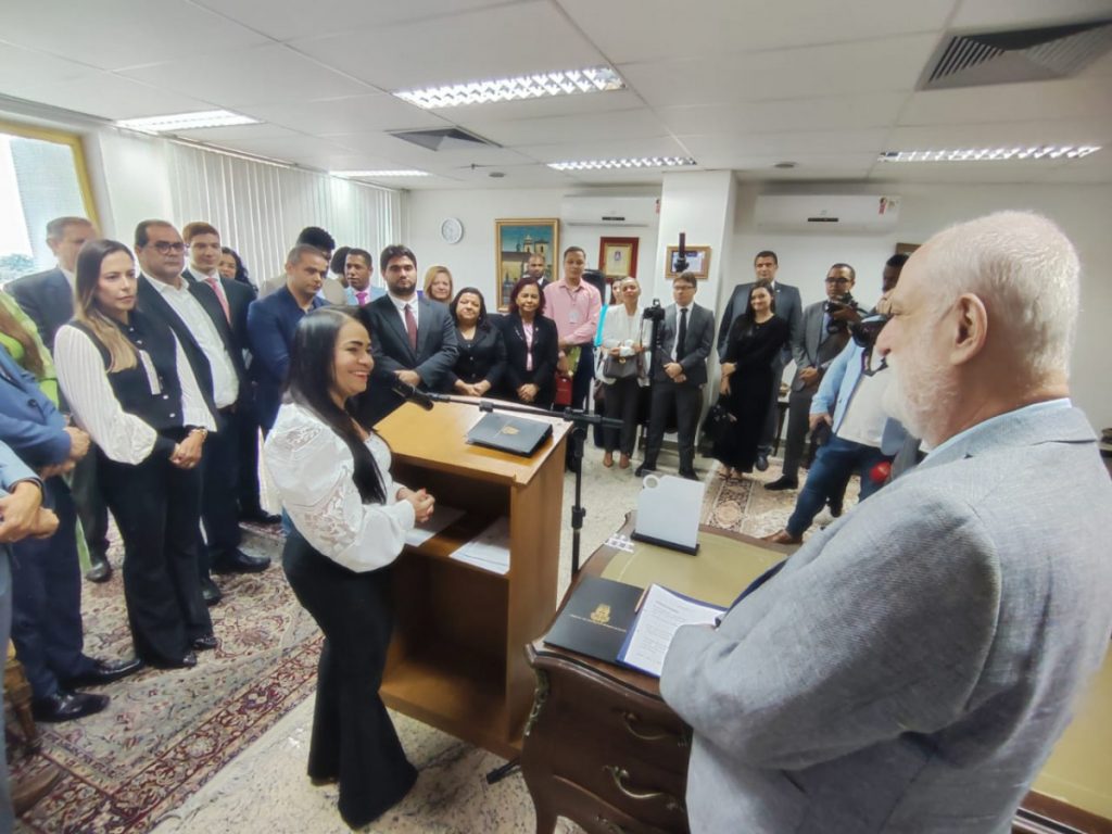 Presidente do TJBA recebe doação de terreno da Prefeitura de Lauro de Freitas para construção de novo Fórum