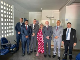 PRESIDENTE DO TJBA INCLUI NO ROTEIRO DE INAUGURAÇÕES, EM JACOBINA E JAGUARARI, UMA VISITA AO FÓRUM DE PINDOBAÇU PARA DAR CONTINUIDADE AO TRABALHO DE FORTALECIMENTO E MELHORIA DO PRIMEIRO GRAU  