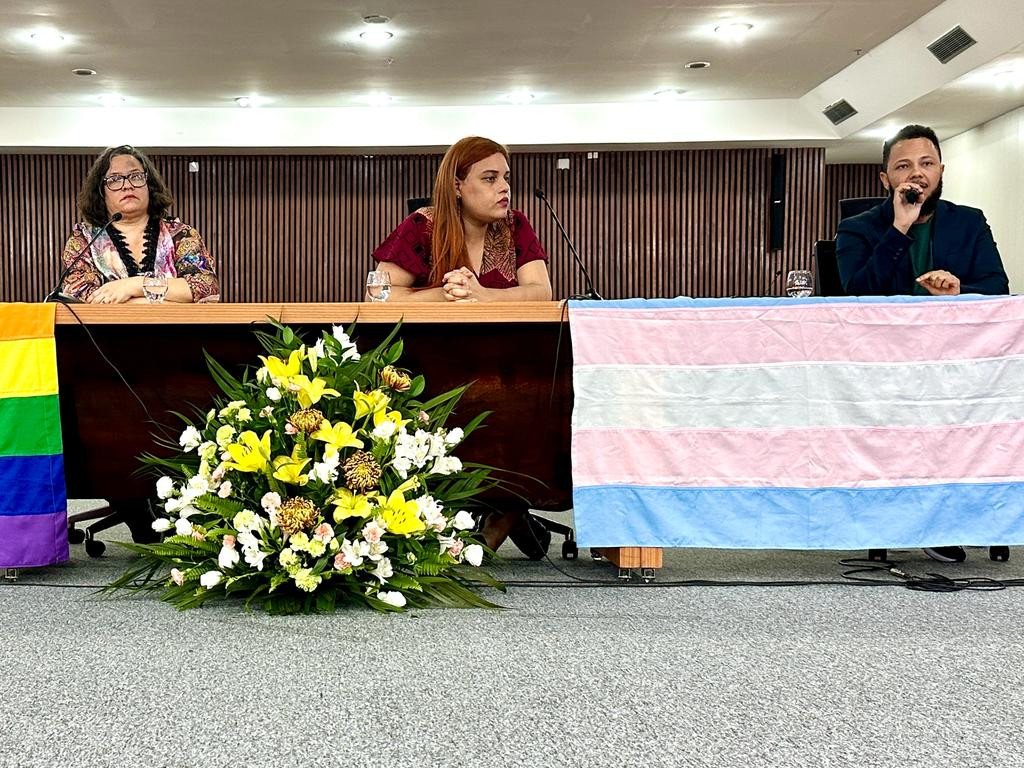 TJBA realiza o 2º encontro do Projeto AMPARE; respeito e inclusão no ambiente de trabalho são debatidos  