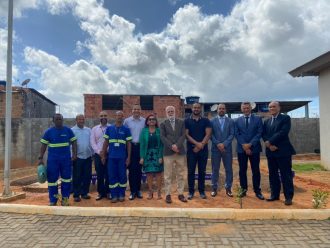PRESIDENTE DO TJBA E COORDENADORA DO NÚCLEO SOCIOAMBIENTAL INAUGURAM TERCEIRA HORTA SOLIDÁRIA EM SALVADOR  