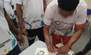 Corregedoria Geral do TJBA realiza lançamento de livro com crônicas dos reeducandos da Colônia Penal Lafaiete Coutinho, em Salvador  