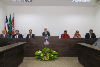SANTA TEREZINHA: PRESIDENTE DO TJBA REINAUGURA FÓRUM E INAUGURA SALA PASSIVA E SALA DE DEPOIMENTO ESPECIAL NA COMARCA  
