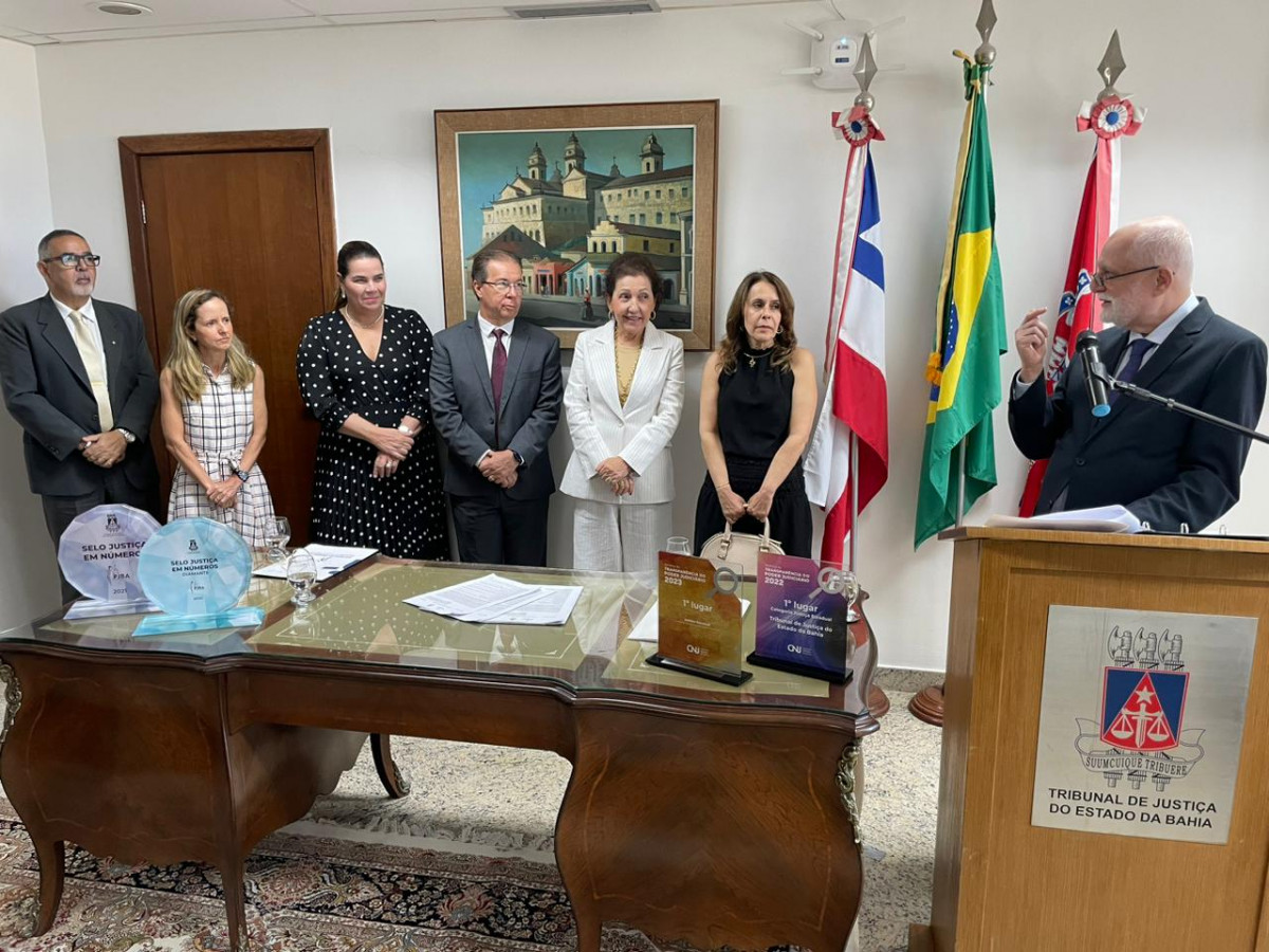 TJBA firma Termo de Cooperação inédito com o TRT-5 para compartilhar informações sobre insolvência e falência, o que permite maior garantia de celeridade processual  
