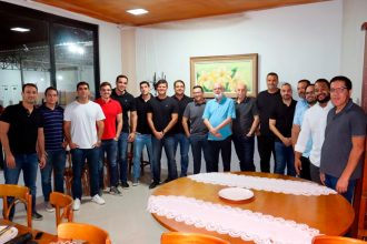 PRESIDENTE DO TJBA PARTICIPA DE CONFRATERNIZAÇÃO COM JUÍZES DA REGIÃO DE BOM JESUS DA LAPA  