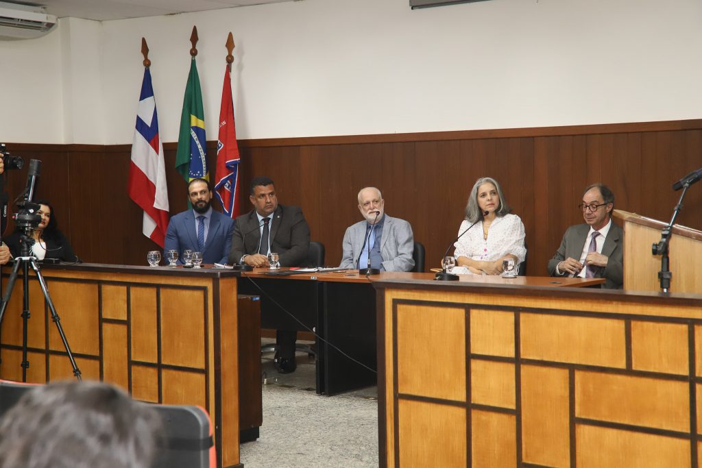 Presidente do TJBA instala 5ª Vara de Sucessões, Órfãos e Interditos de Salvador