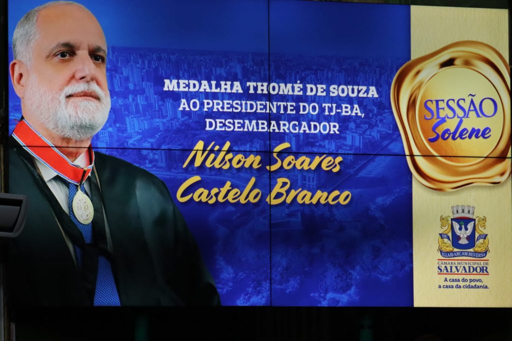 Presidente do TJBA recebe a Medalha Thomé de Souza da Câmara de Vereadores de Salvador  