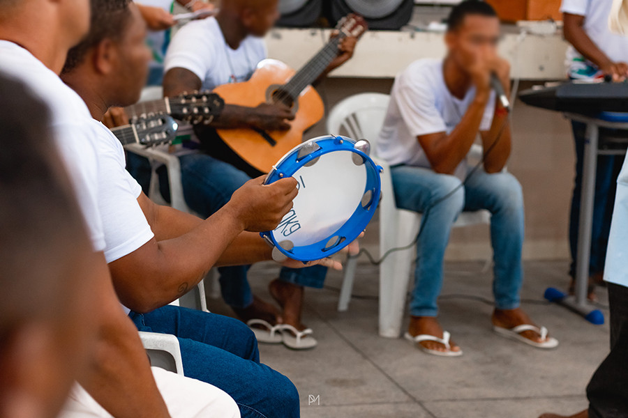 Projeto Virando a Página da Corregedoria Geral do TJBA promove Roda de Leitura e Oficina Literária com internos do Conjunto Penal de Feira de Santana   