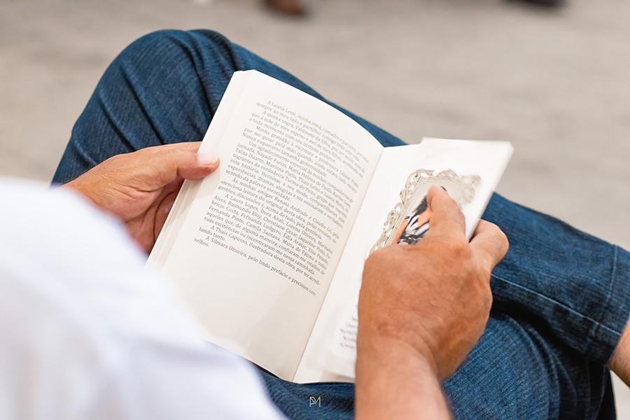 Projeto Virando a Página da Corregedoria Geral do TJBA promove Roda de Leitura e Oficina Literária com internos do Conjunto Penal de Feira de Santana   