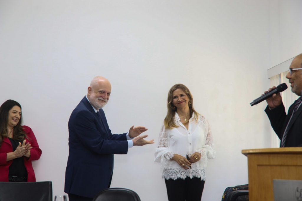 Comarca de Teixeira de Freitas: Presidente do TJBA reinaugura Fórum e sede dos Juizados Especiais e instala Sala Passiva e Sala de Depoimento Especial  