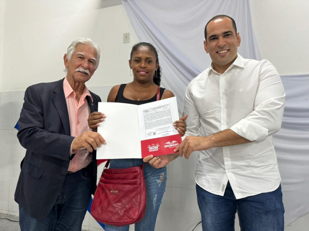 Corregedoria Geral do TJBA atinge marco de 10 mil títulos de propriedades entregues gratuitamente