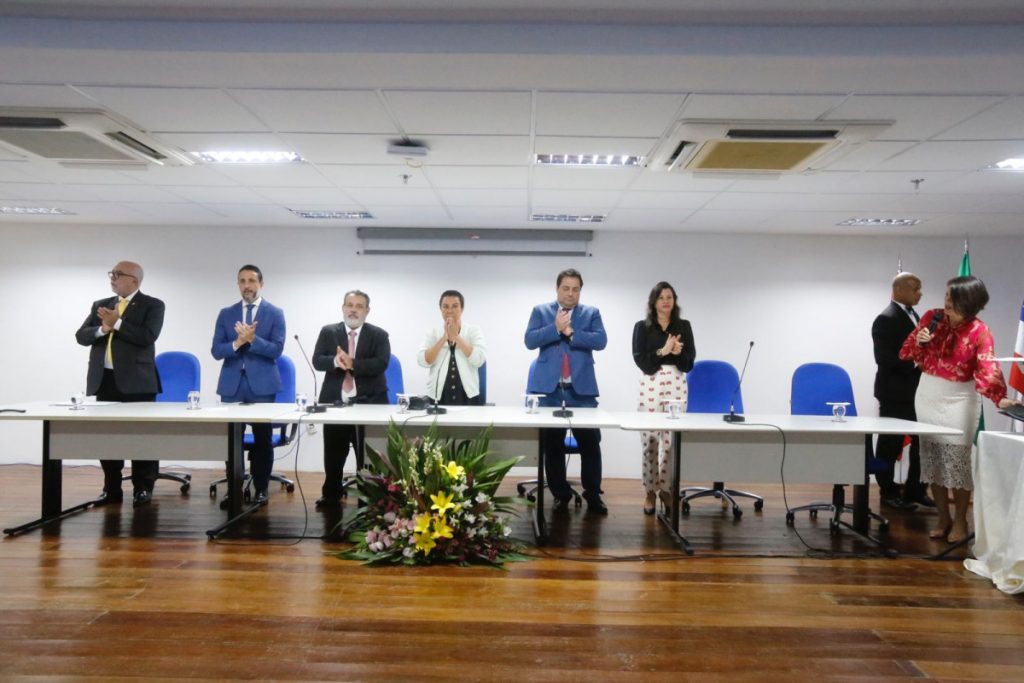 TJBA promove Encontro do Colégio de Magistrados dos Juizados Especiais com aprovação de um novo enunciado    