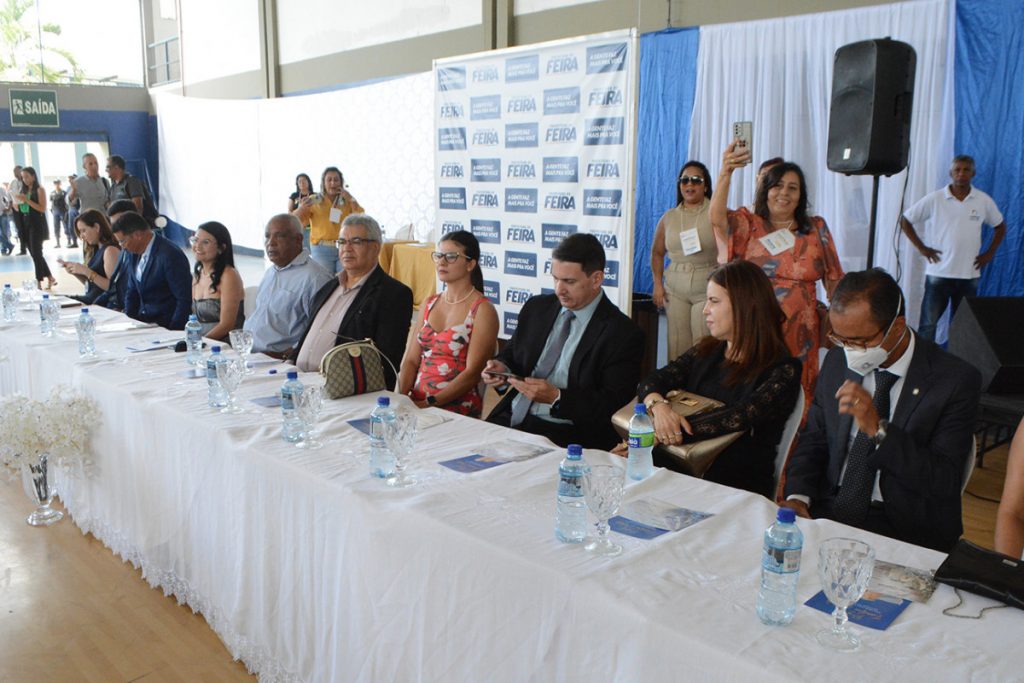 TJBA realiza Casamento Coletivo em Feira de Santana para 171 Casais   