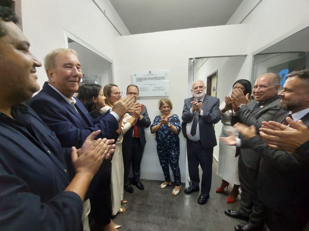 Presidente do TJBA inaugura Ponto de Inclusão Digital, reinaugura Cejusc e homenageia as mulheres em Mucugê  