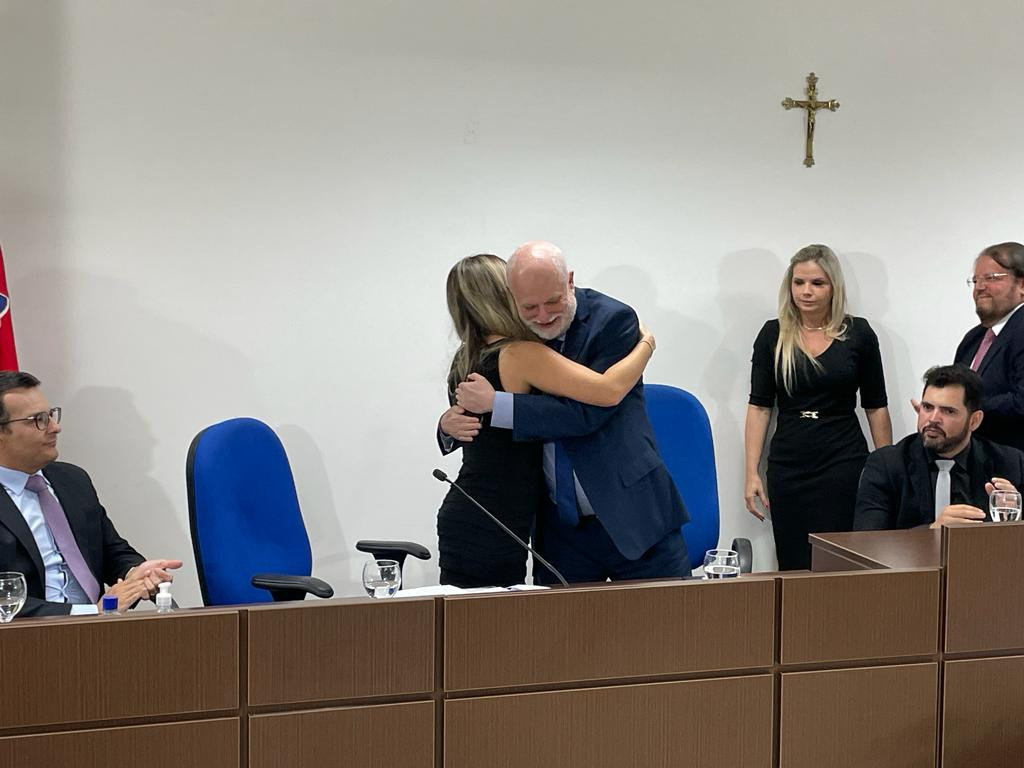 Presidente do TJBA e Corregedor das Comarcas do Interior recebem Título de Cidadão luiseduardense    