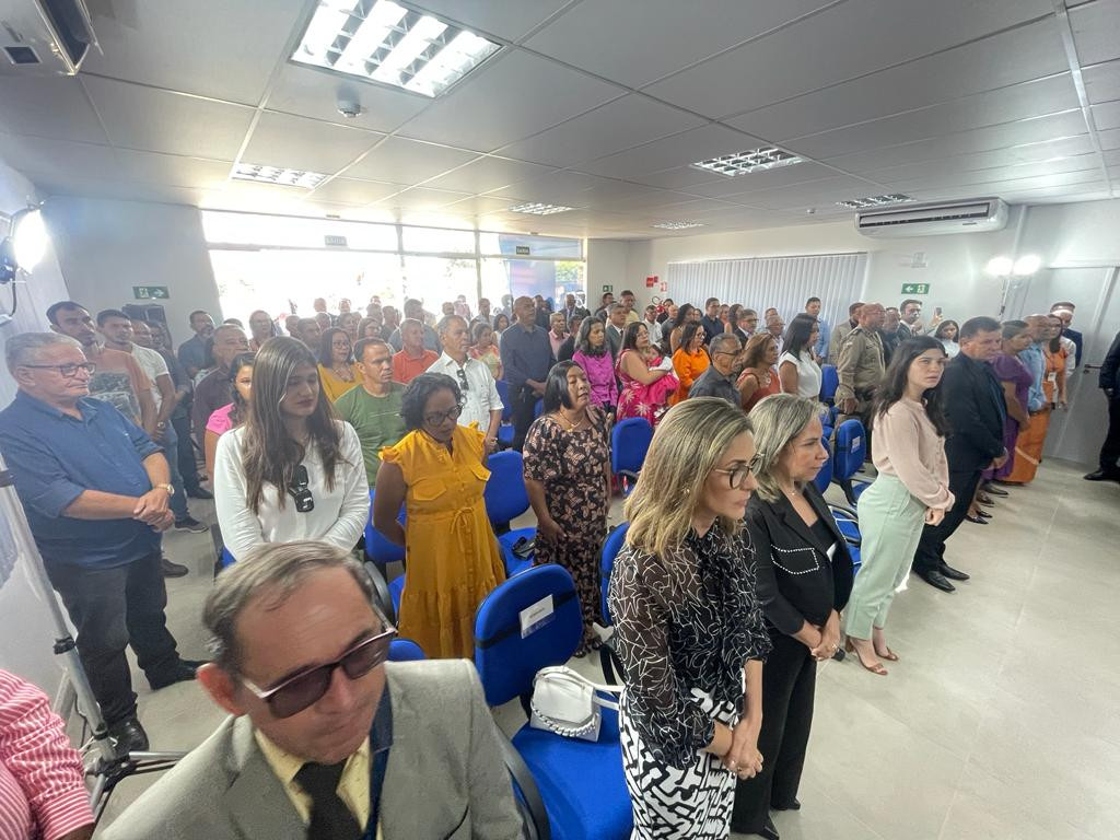 Presidente do TJBA inaugura Fórum de Baianópolis, Sala Passiva e Sala de Depoimento Especial    