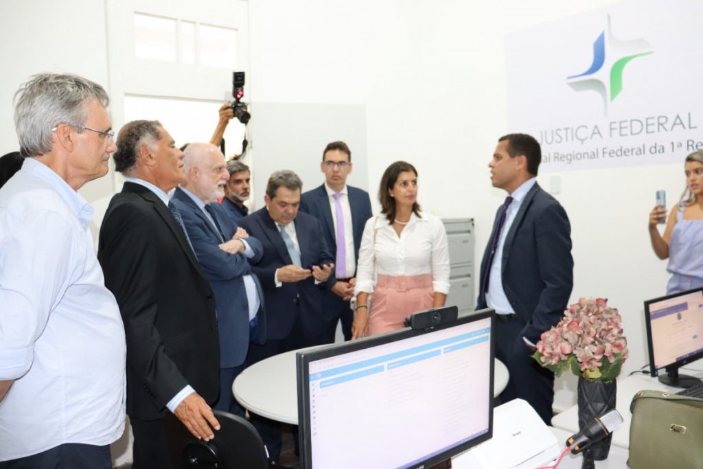 Presidente do TJBA e comitiva realizam visita institucional à Comarca de Castro Alves-BA e, também, participam da inauguração do Ponto de Inclusão Digital da Justiça Federal que vai beneficiar 17 cidades  