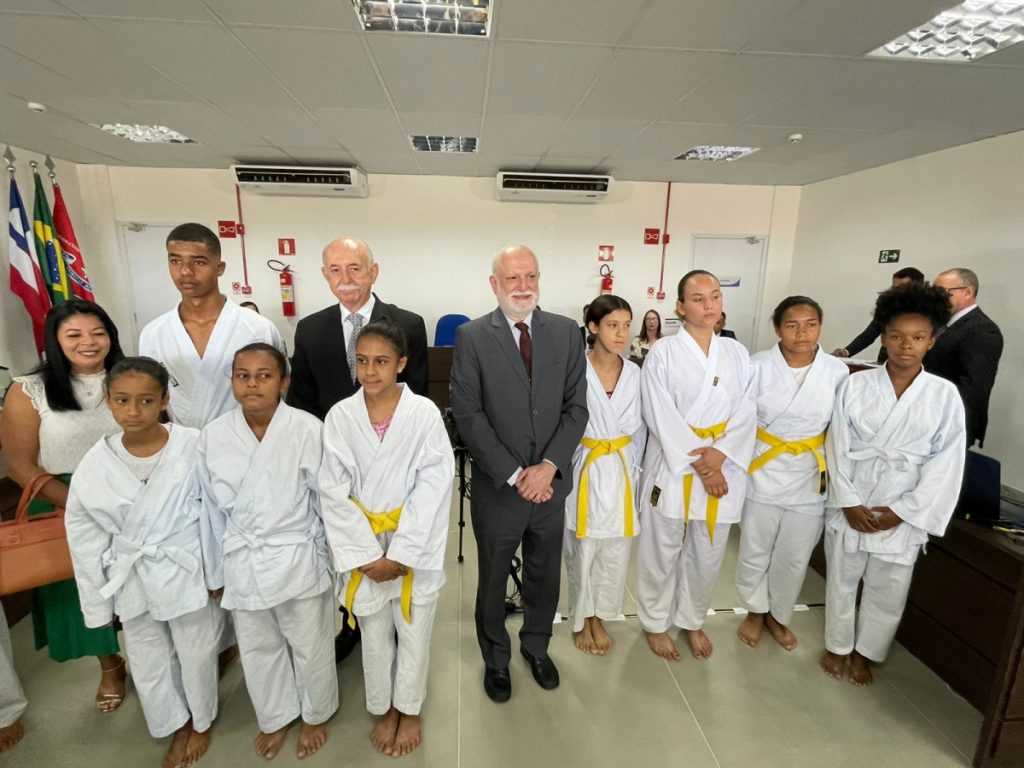 Presidente do TJBA inaugura Fórum na cidade de Belo Campo; estrutura conta com Salas Passivas e com a 100ª Sala de Depoimento Especial da Bahia  