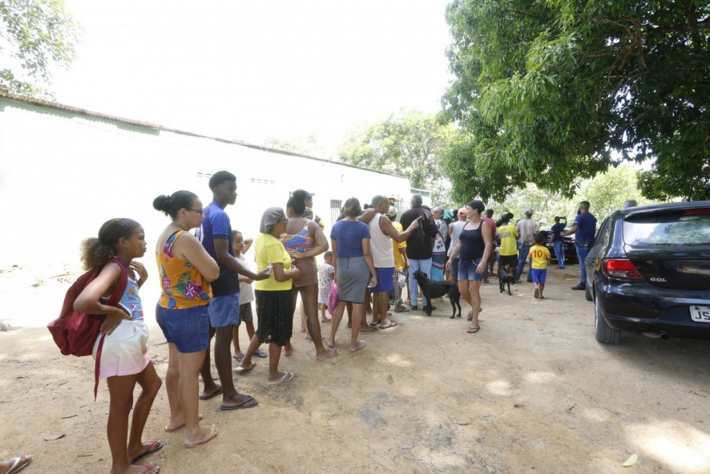 Parceria do TJBA e ARIBA viabiliza entrega de cestas básicas para cerca de 200 famílias do Quilombo Quingoma    