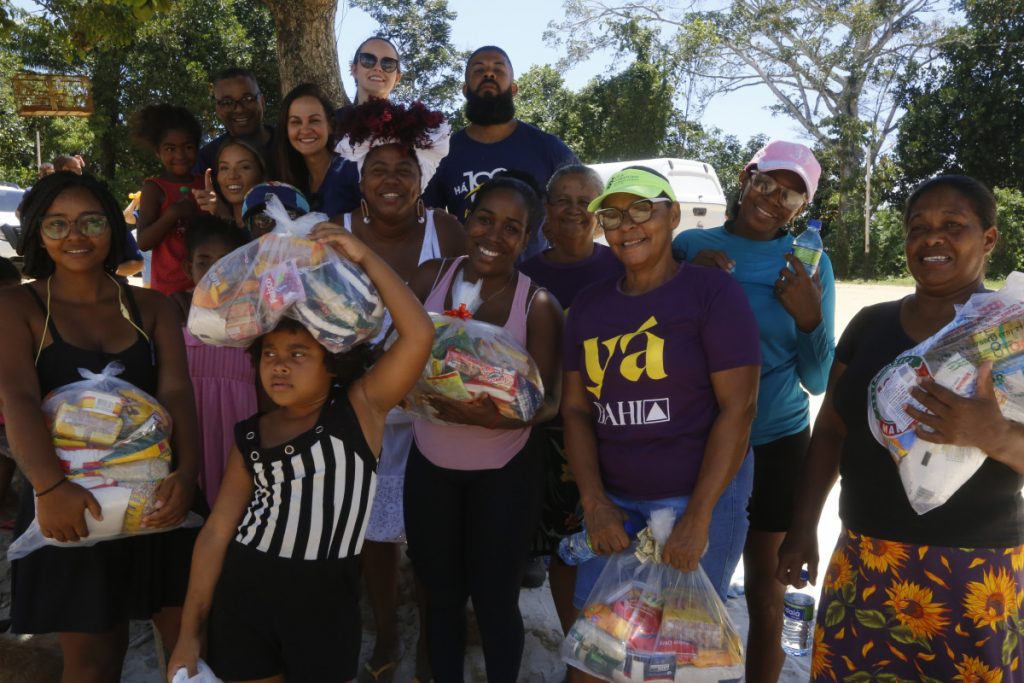 Parceria do TJBA e ARIBA viabiliza entrega de cestas básicas para cerca de 200 famílias do Quilombo Quingoma    