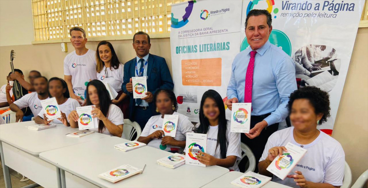 Corregedoria Geral do TJBA lança mais dois livros escritos por internos do conjunto penal; dessa vez em Feira de Santana e Juazeiro   