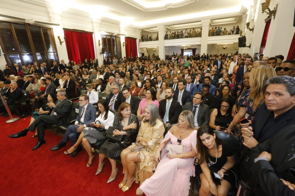 Presidente eleita para o biênio 2024-2026 do TJBA realça o estreitamento no diálogo com o cidadão e a valorização de magistrados e servidores   