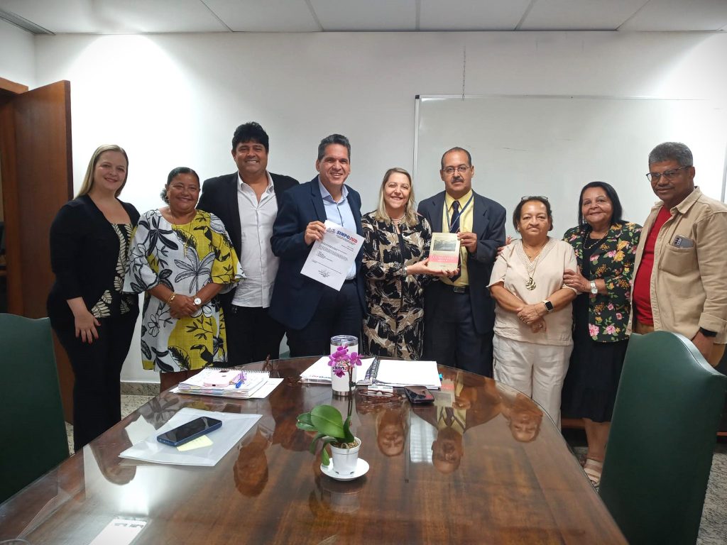 Presidente do TJBA se reúne com representantes do SINPOJUD e do SINTAJ para discutir melhorias  