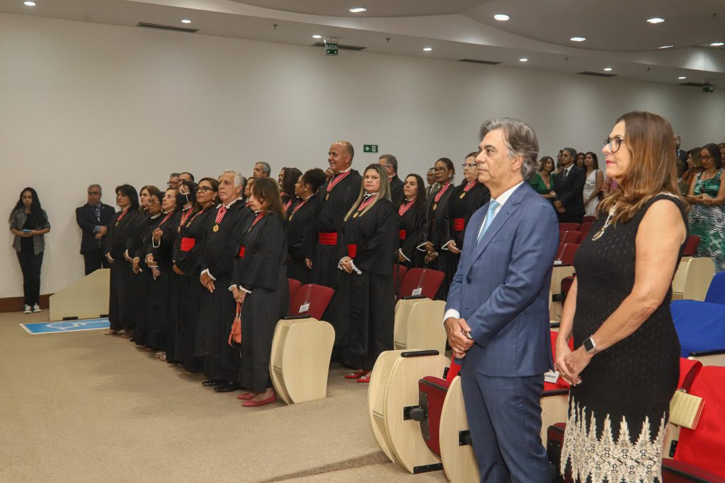 TJBA se faz presente na posse da Procuradora de Justiça Alba Helena Pimentel do Lago  