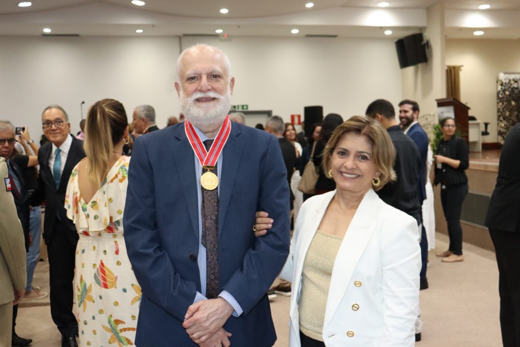 Desembargadores do TJBA recebem o Prêmio JJ Calmon de Passos do Ministério Público